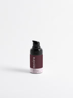 Close-up of Suvera eye cream texture – hydrating formula with cannabidiol, cruelty-free and suitable for all skin types