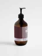 Vegan and nut-free hand & body wash with warm vanilla scent